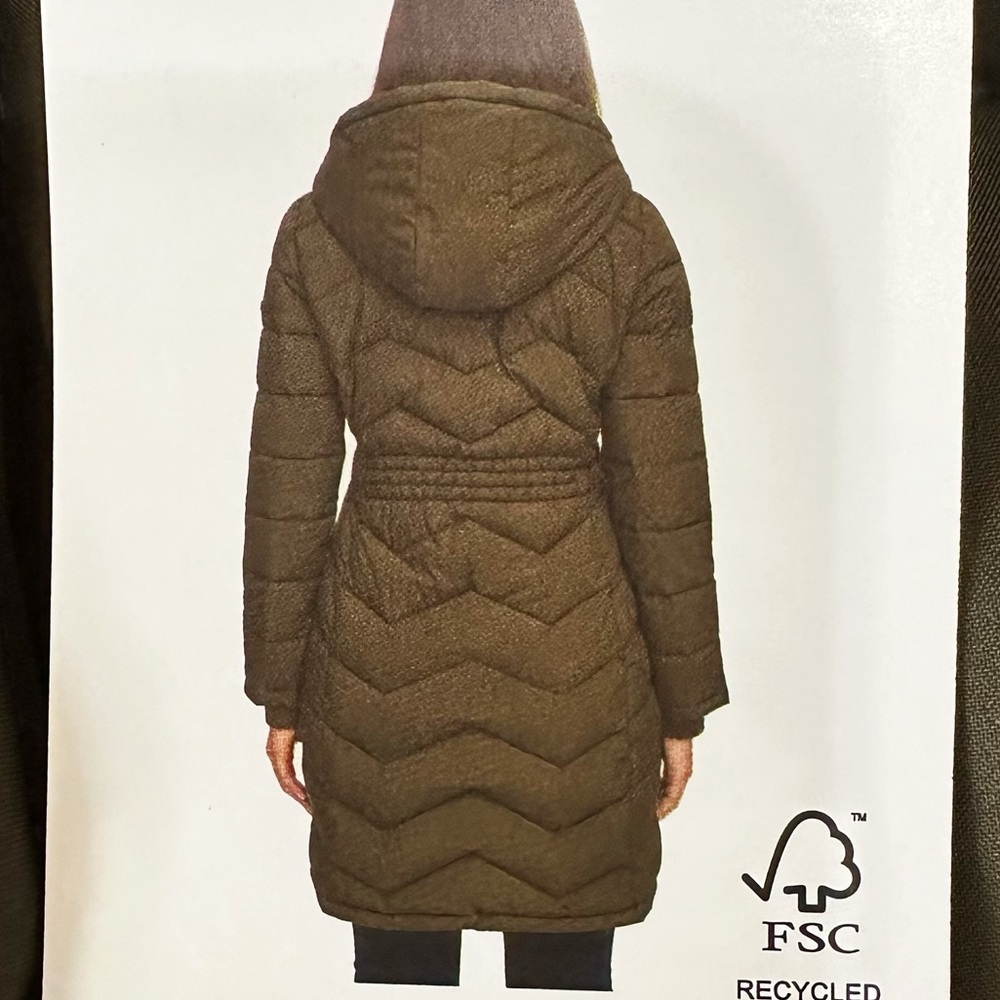 Andrew Mark Women's Olive Hooded Puffer Coat - Picture 6 of 7